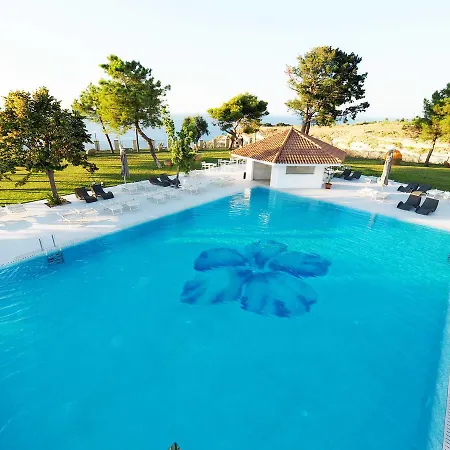Tui Blue Tropea سانتا دومينيكا