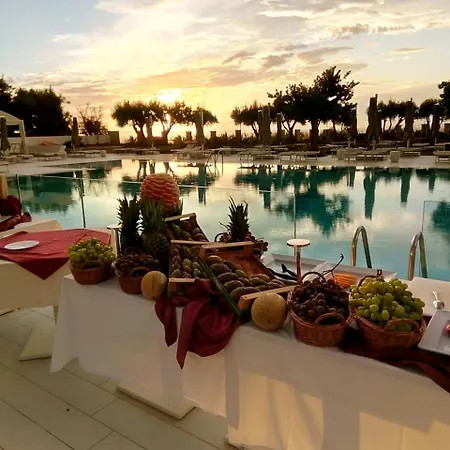 فندق Tui Blue Tropea سانتا دومينيكا