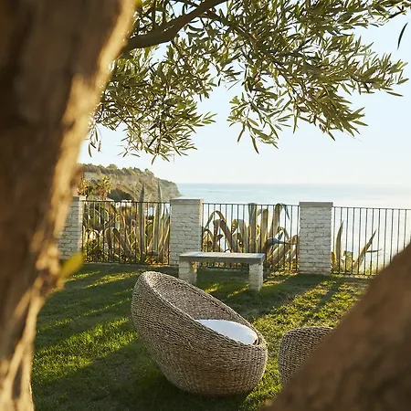 Tui Blue Tropea 4*